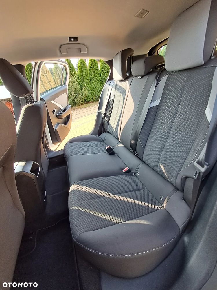 Opel Astra VI 1.2 T Edition S&S - 21