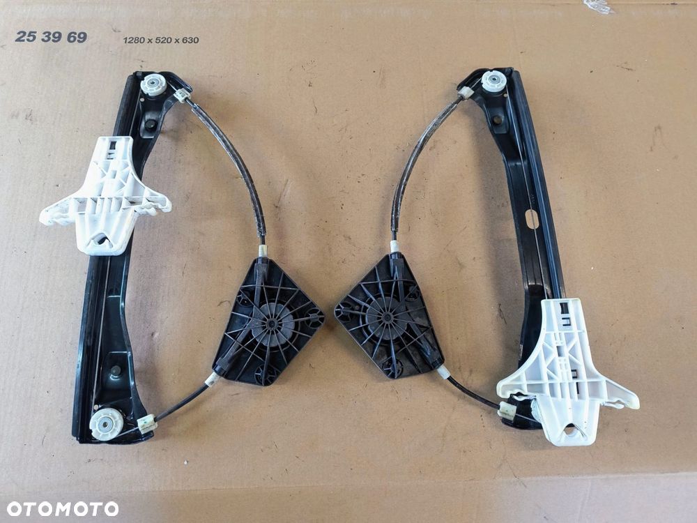 Jetta VI mechanizm szyby drzwi tylne tył 2010-18r Volkswagen