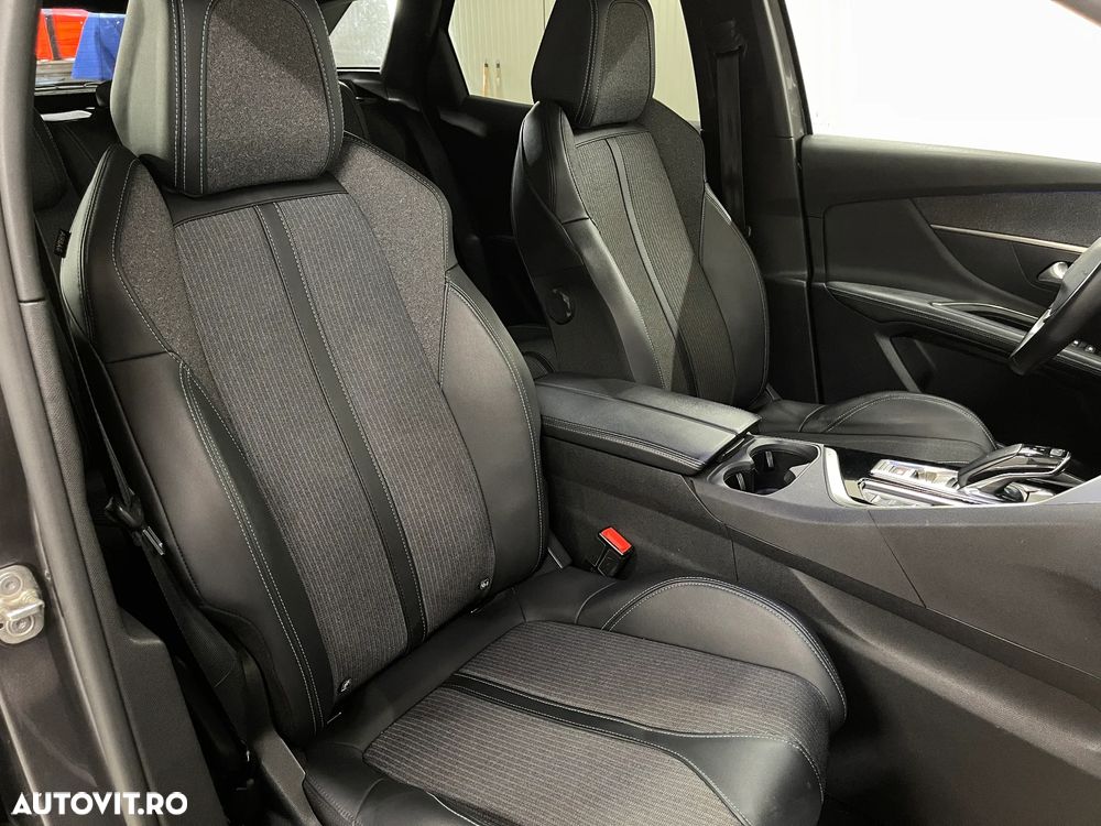 Peugeot 3008 225 e-EAT8 Allure Pack - 10