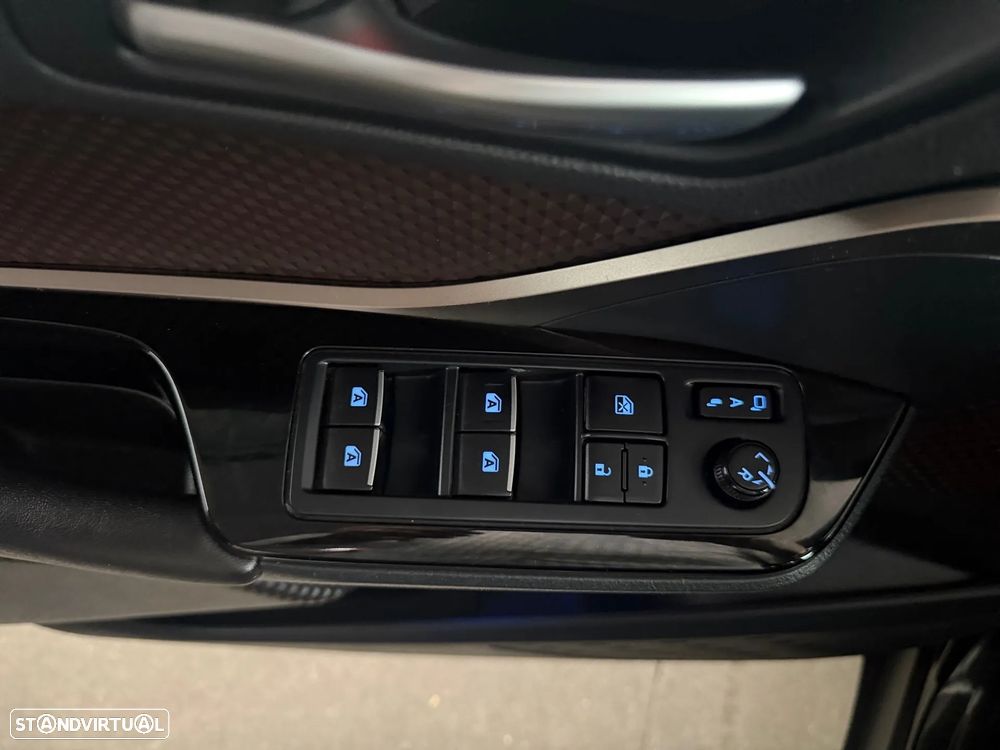 Toyota C-HR 1.8 Hybrid Exclusive+P.Luxury - 12