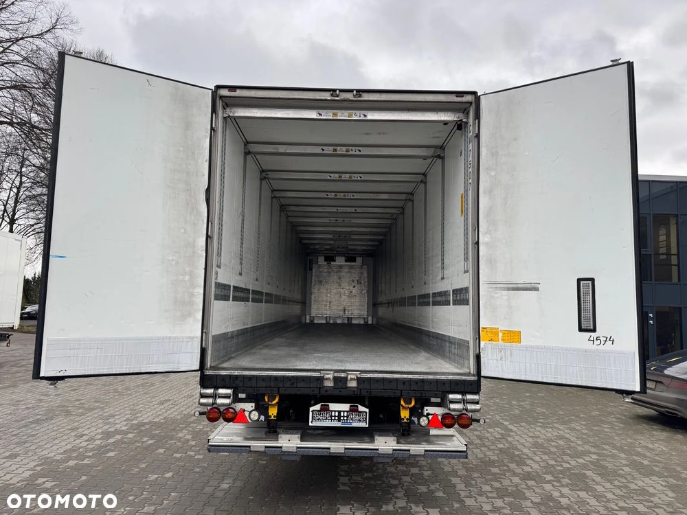 Schmitz Cargobull Chłodnia,Doppelstock, Carrier Vector 1550, Winda ZEPRO - 11