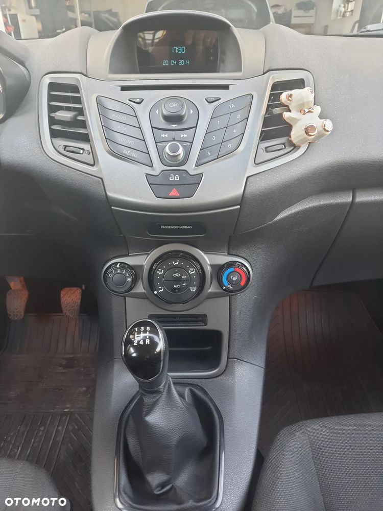 Ford Fiesta 1.25 Ambiente - 7
