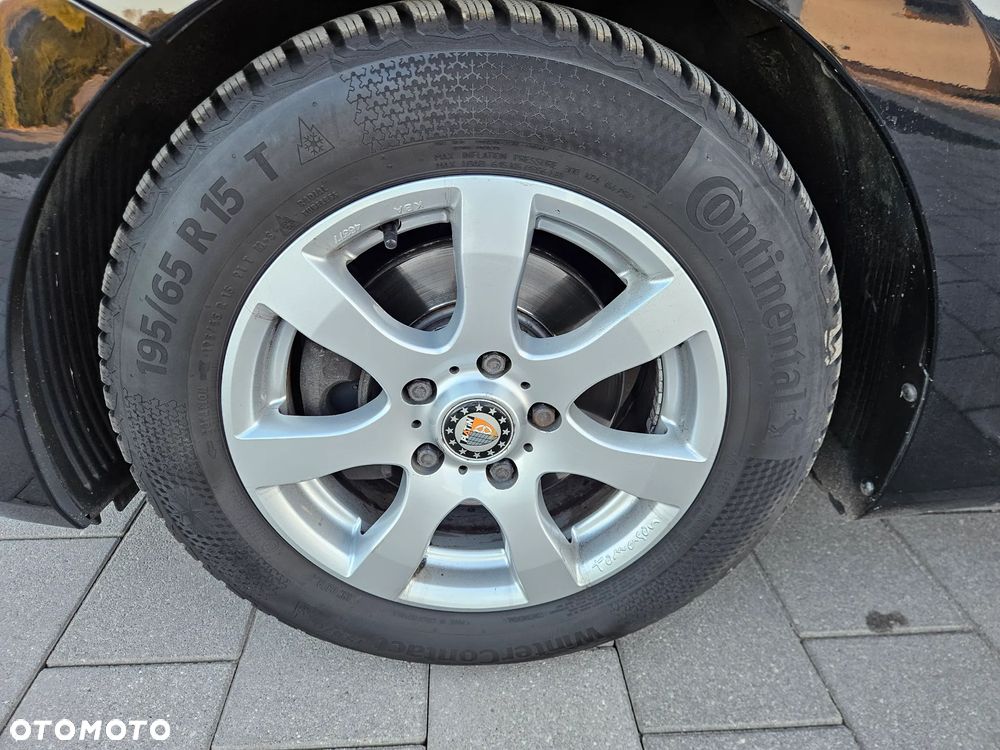 Hyundai i30 i30cw 1.6 Automatik Trend - 14