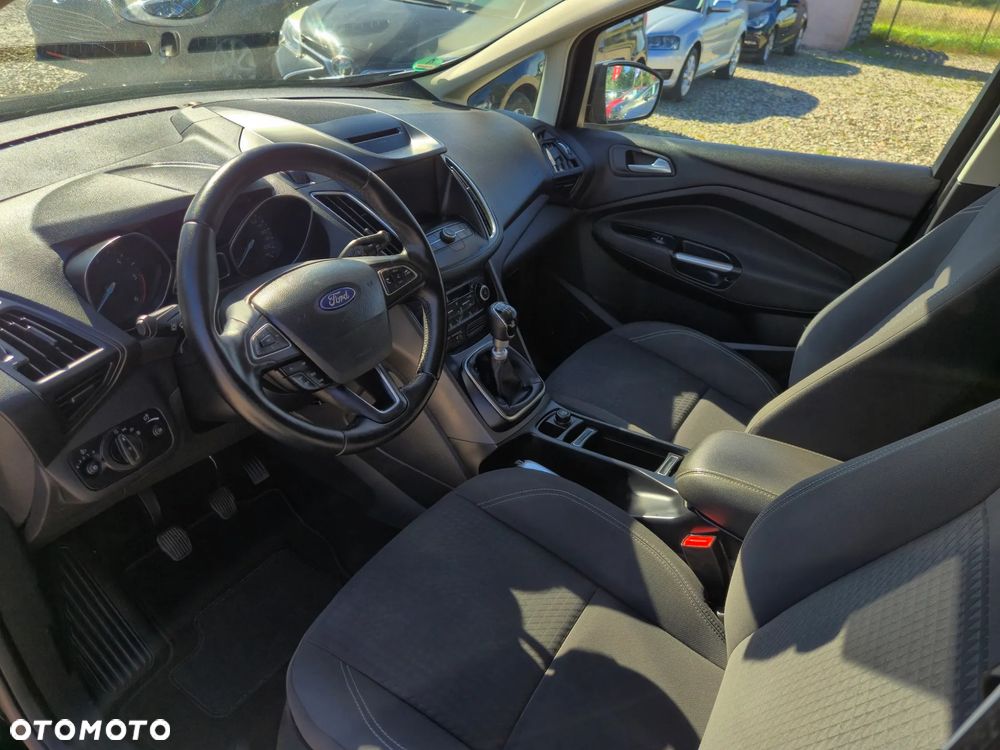 Ford C-MAX - 16