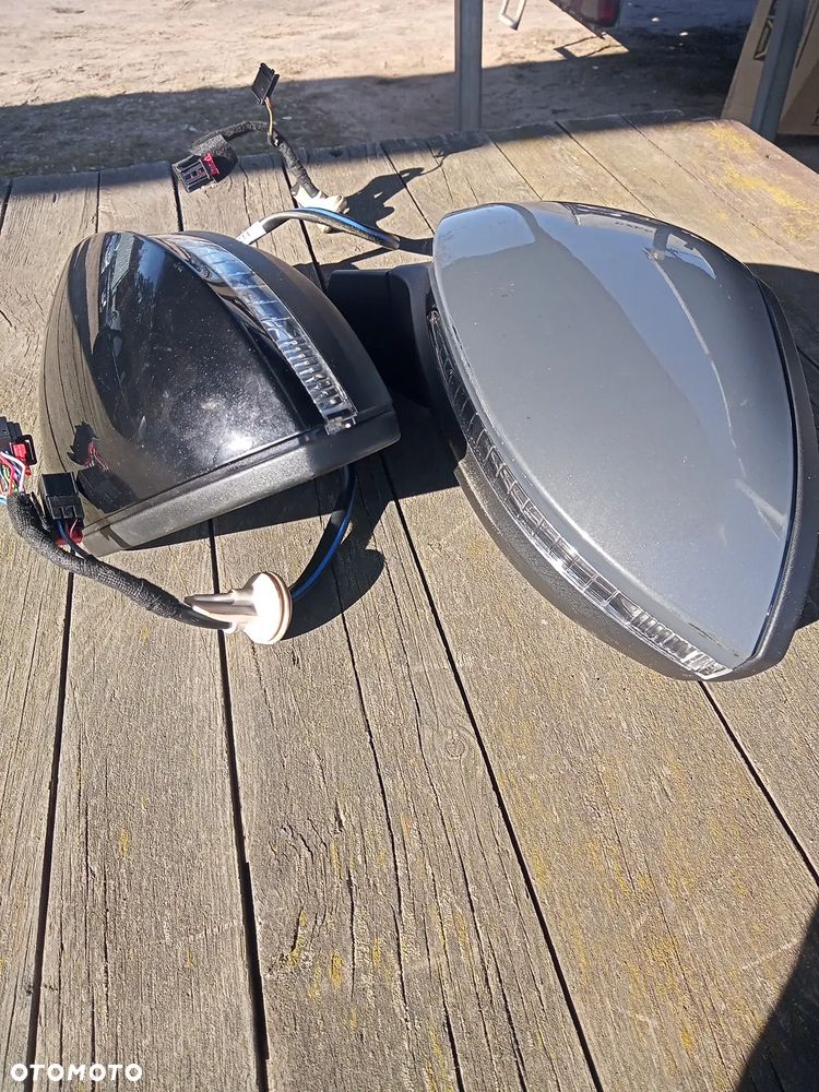 LUSTERKO VW GOLF VIII Lewe Prawe Asystent 13+3 pin - 12