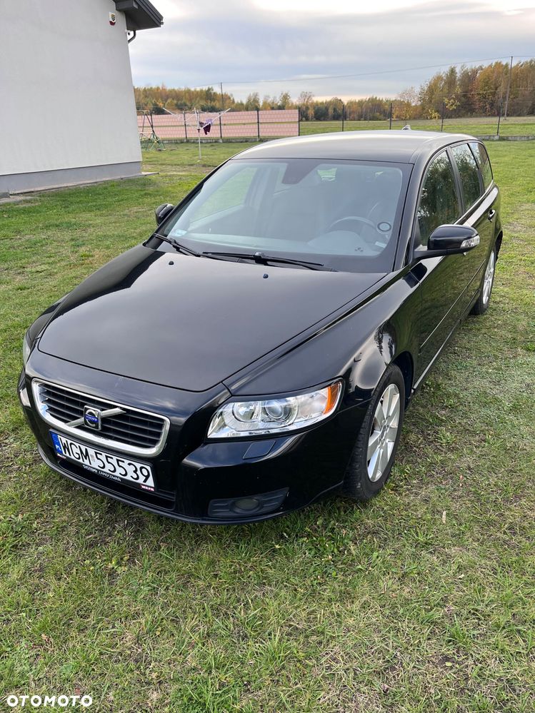 Volvo V50