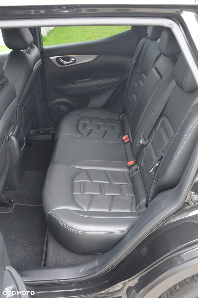 Nissan Qashqai 1.6 DIG-T Tekna+ - 32