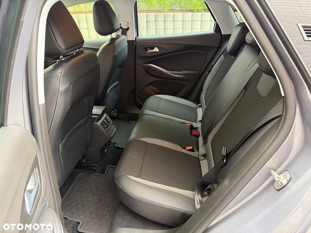 Opel Grandland X 1.2 T GPF Edition S&S - 32
