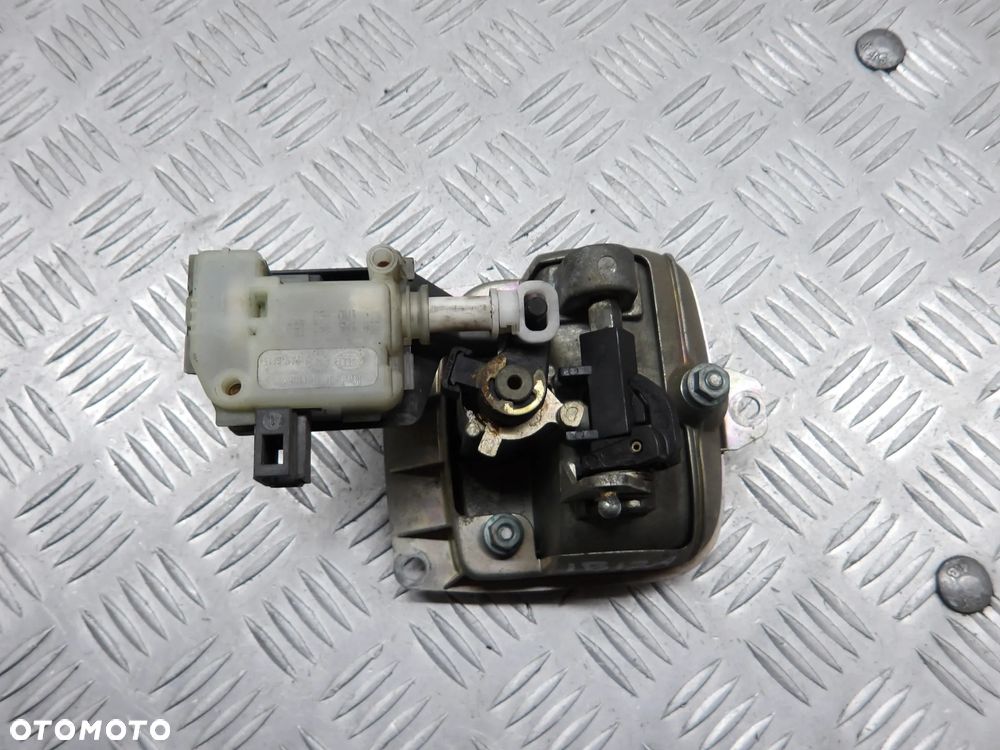 SEAT IBIZA III 02-05 HB 3D 1.9TDI KLAMKA EMBLEMAT KLAPY BAGAŻNIKA - 3