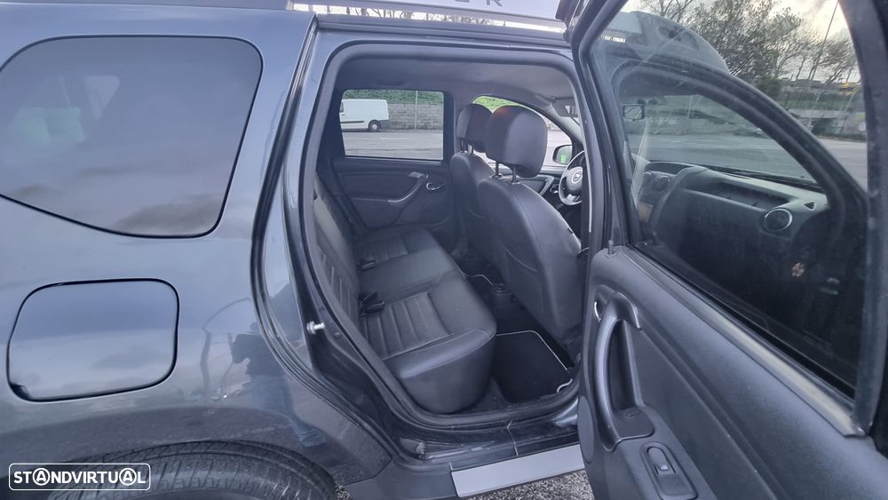 Dacia Duster 1.5 dCi SL Urban Explorer - 11