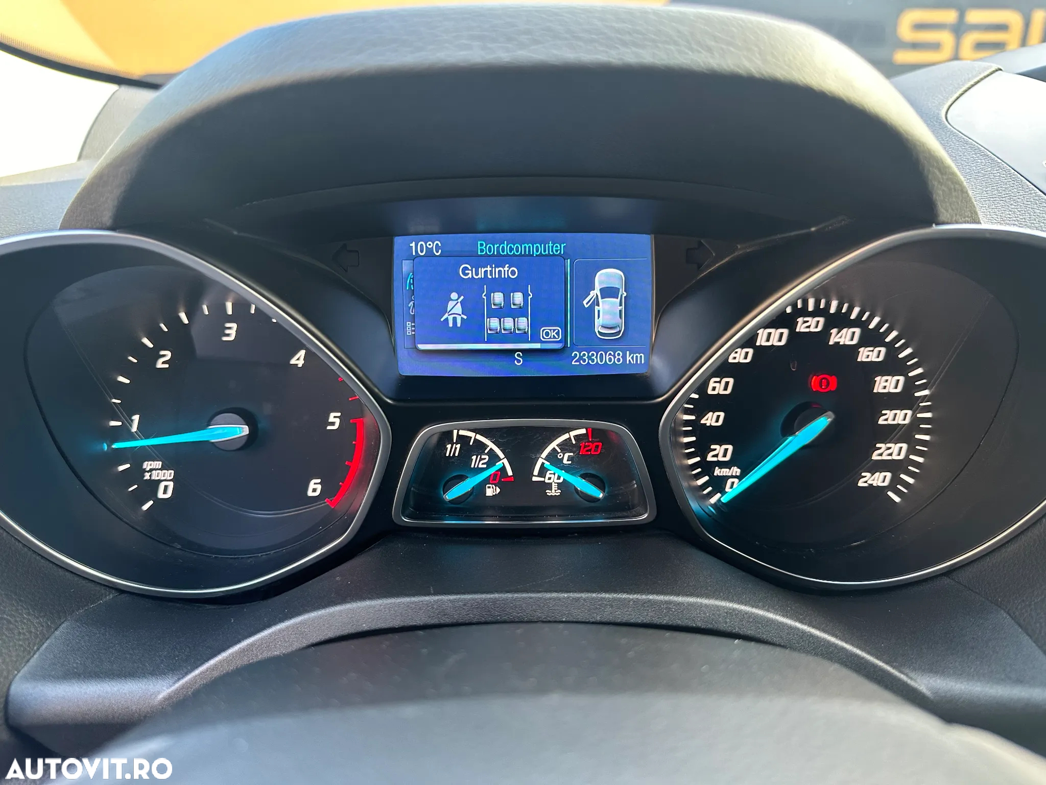 Ford Kuga 2.0 TDCi 2WD Titanium - 8