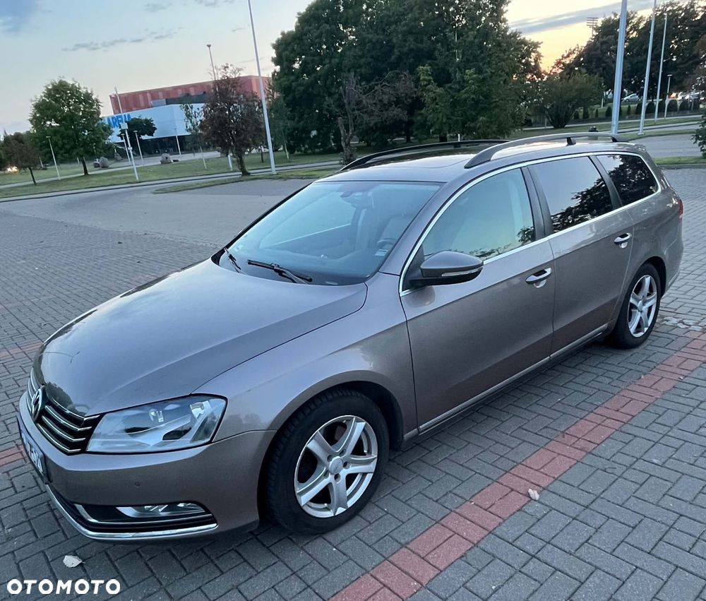 Volkswagen Passat - 3