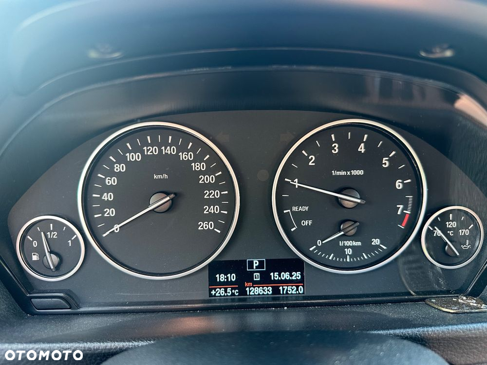 BMW 3GT 320i Advantage - 29