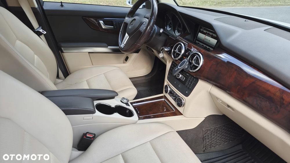 Mercedes-Benz GLK 350 4Matic (BlueEFFICIENCY) 7G-TRONIC - 20