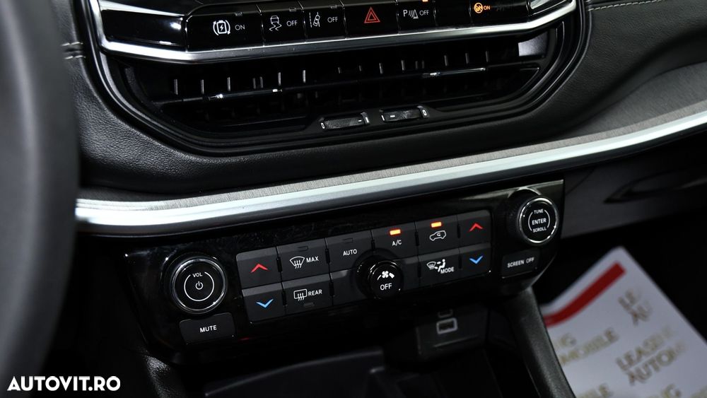 Jeep Compass 1.3 T-GDI 4xe PLUG-IN HYBRID Automatik S - 15