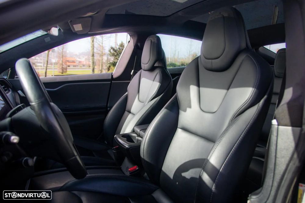 Tesla Model S 100D - 33