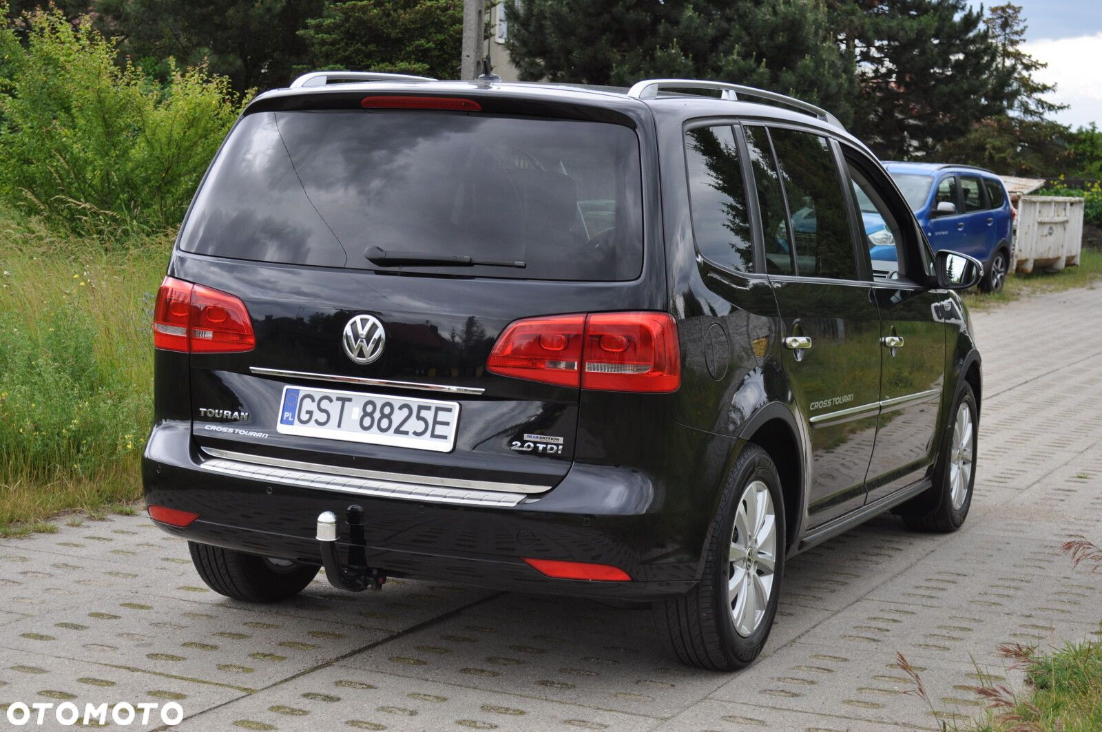 Volkswagen Touran - 4
