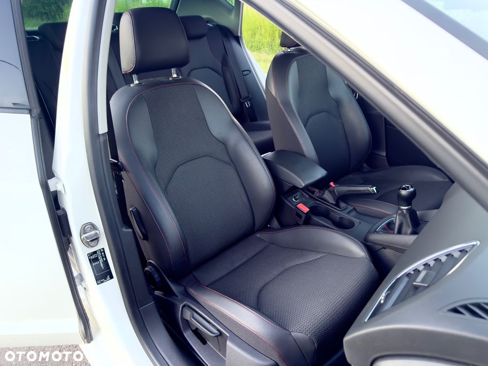 Seat Leon 2.0 TDI DPF Start&Stop FR - 22