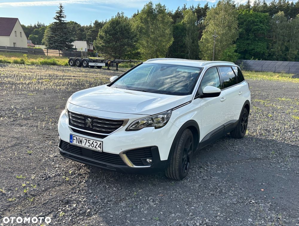 Peugeot 5008 - 1