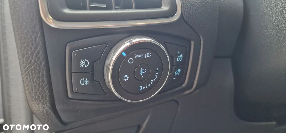 Ford Focus 1.0 EcoBoost Start-Stopp-System Titanium - 33