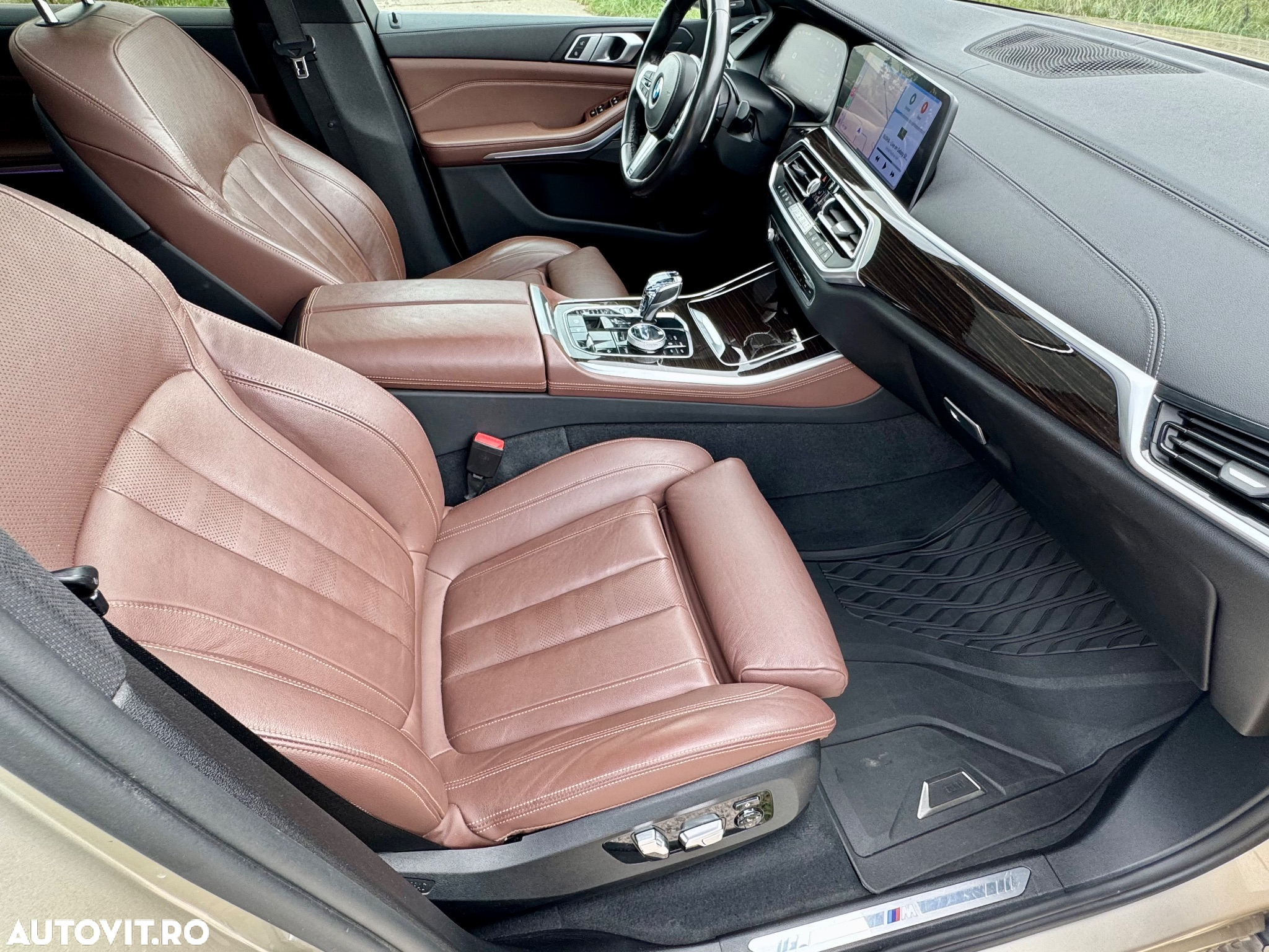 BMW X5 xDrive40i - 16