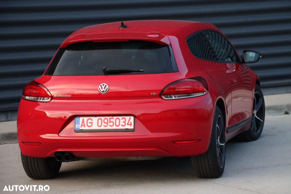 Volkswagen Scirocco - 8