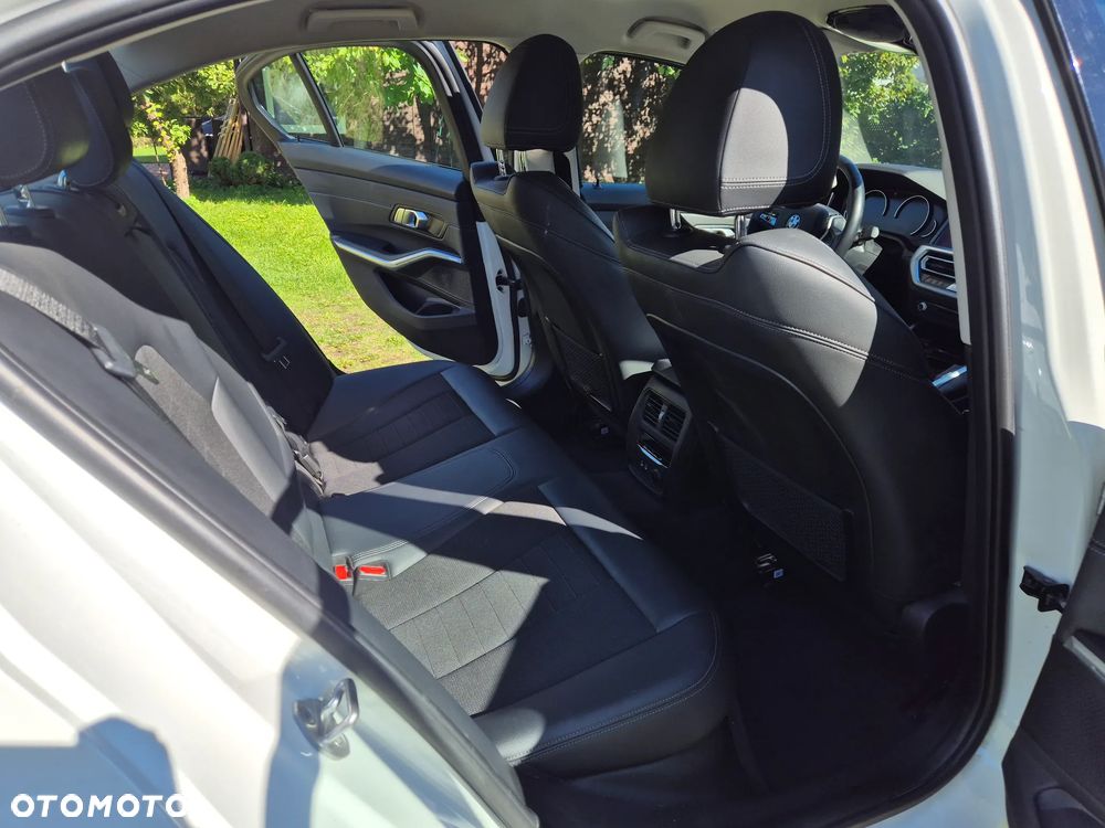 BMW Seria 3 - 9