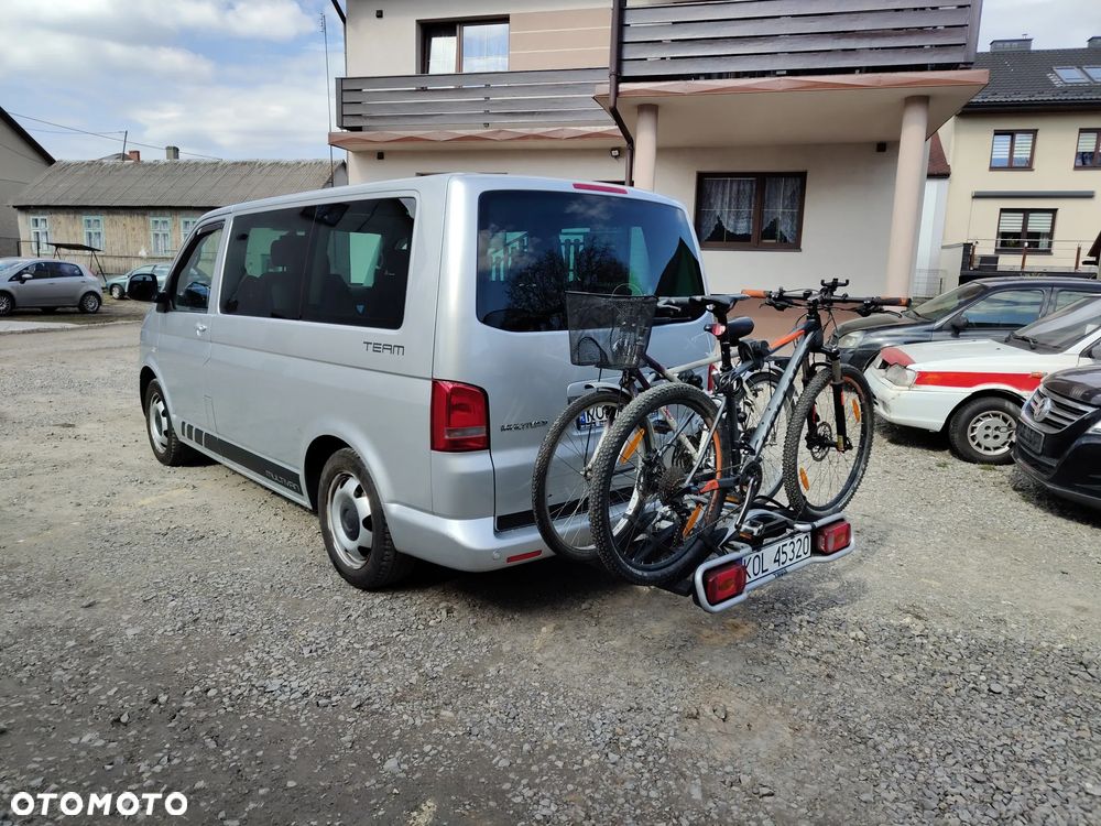 Volkswagen Multivan - 19