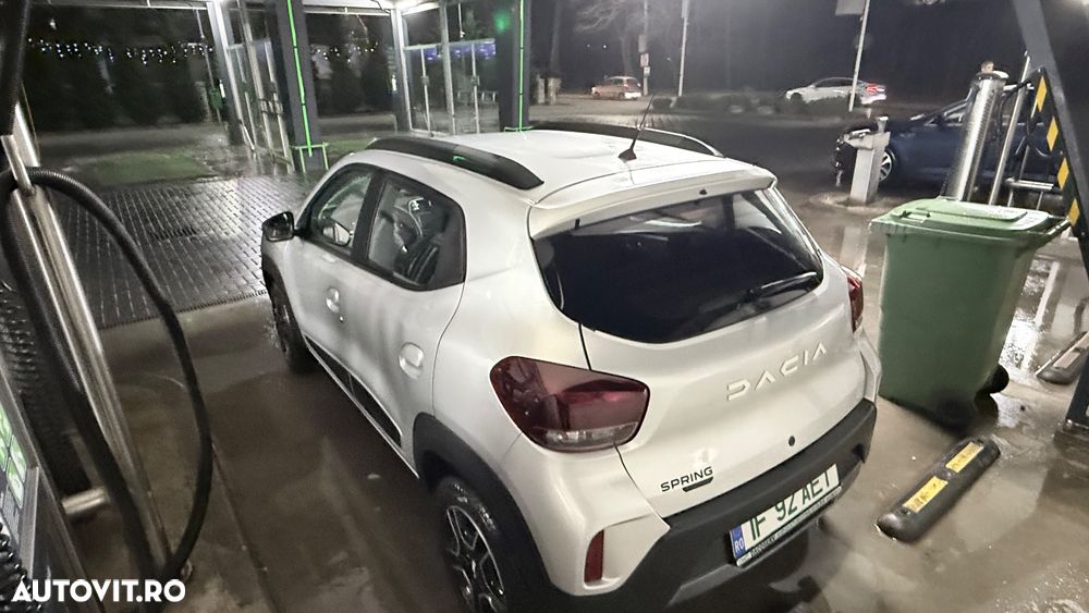 Dacia Spring Essential - 3
