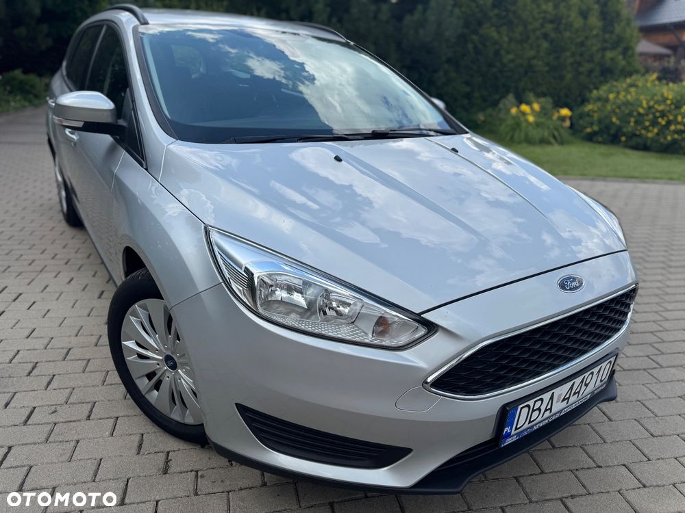 Ford Focus 1.0 EcoBoost Titanium - 18