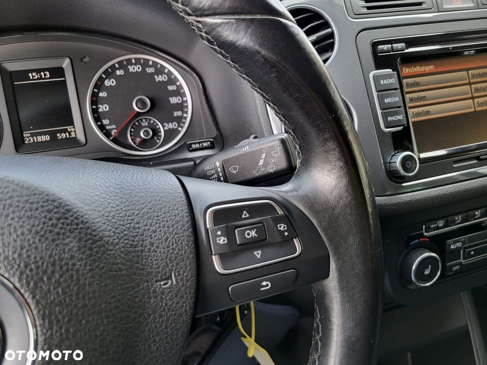 Volkswagen Tiguan 2.0 TDI DPF BlueMotion Technology Exclusive - 25