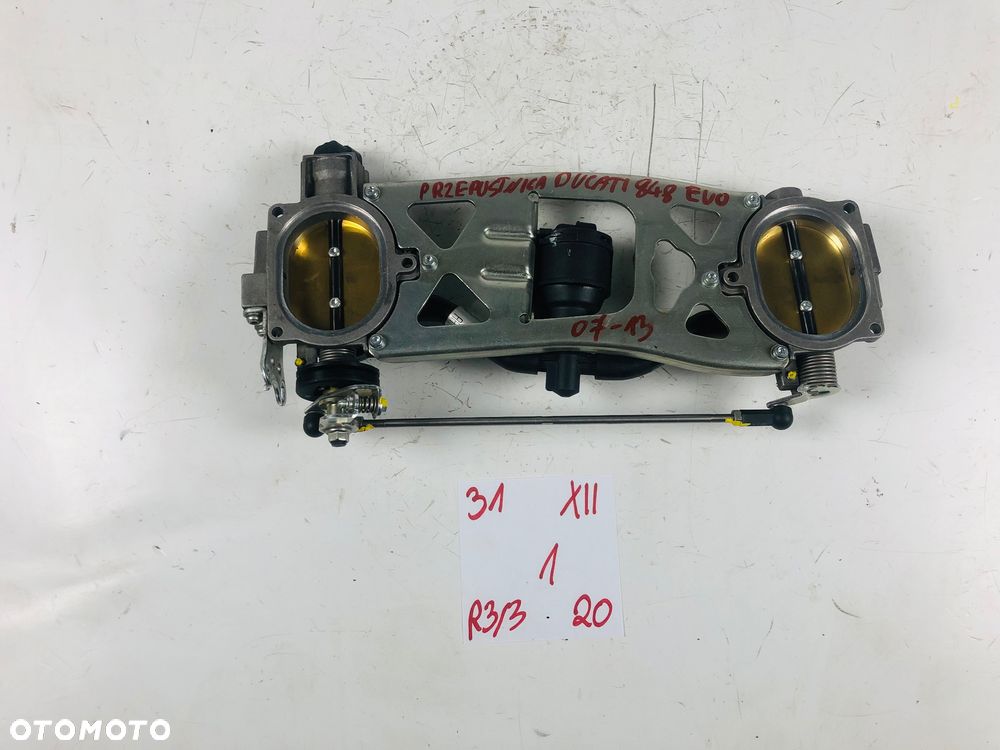 Ducati 848 Evo 07-13 przepustnica - 1