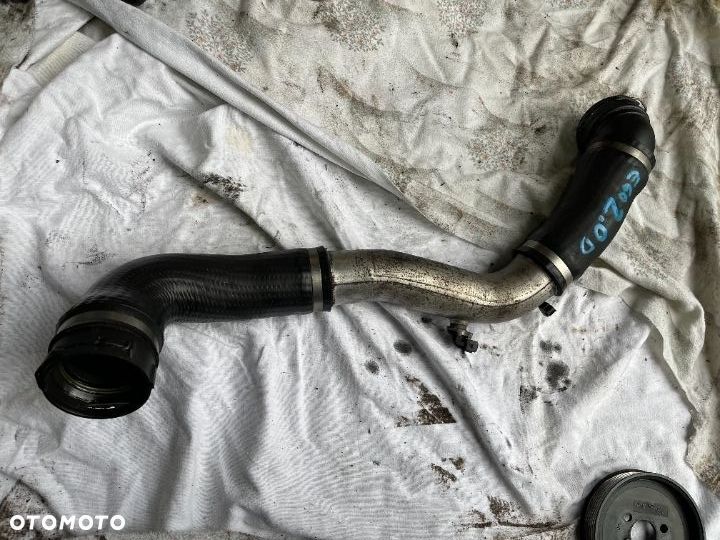 Przewód powietrza dolot od intercoolera do kolektora ssącego Bmw e60 520d M47n2 163km