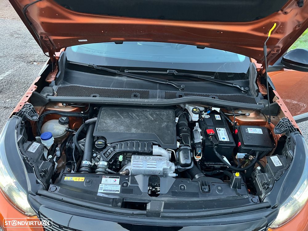 Peugeot 2008 PureTech 130 Allure - 29