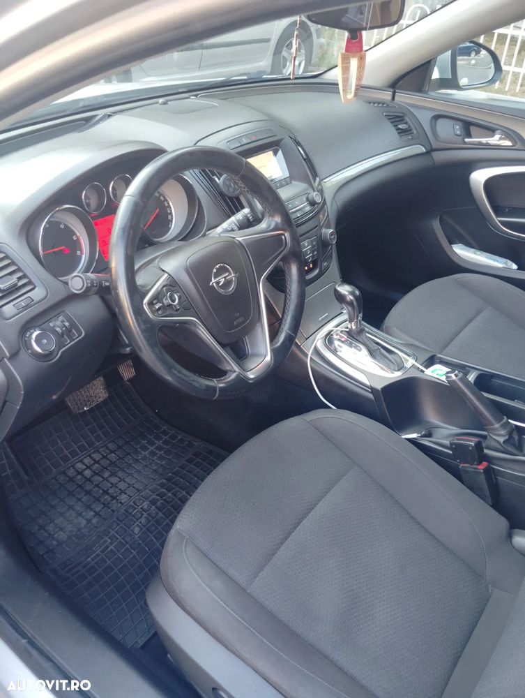 Opel Insignia - 4