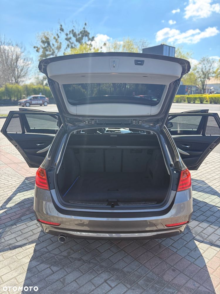 BMW Seria 3 318d - 6