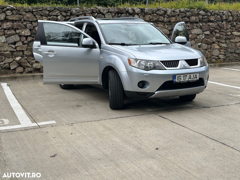 Mitsubishi Outlander 2.2 DI-D 2WD Invite - 8