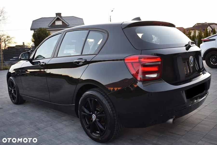 BMW Seria 1 116d DPF - 4