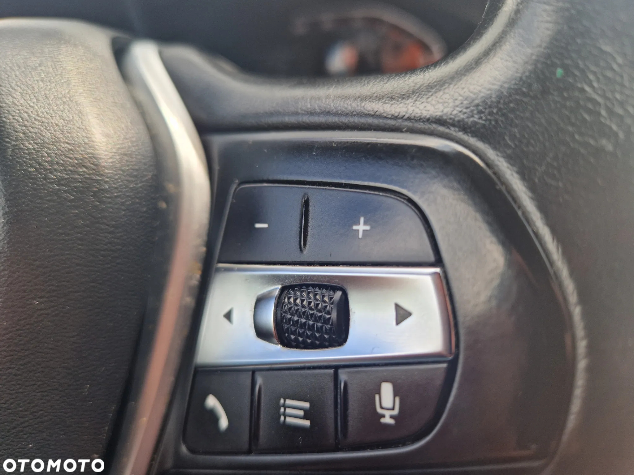 BMW Seria 3 318i Sport Line sport - 25