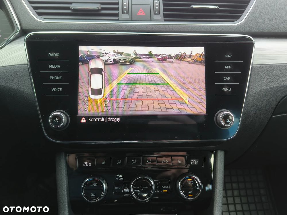 Skoda Superb 2.0 TDI SCR Ambition DSG - 13