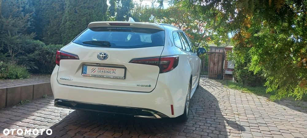 Toyota Corolla 1.8 Hybrid Comfort - 26