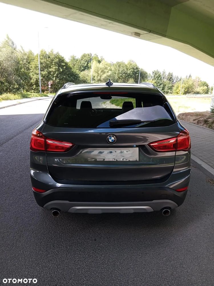 BMW X1 sDrive18d xLine sport - 11