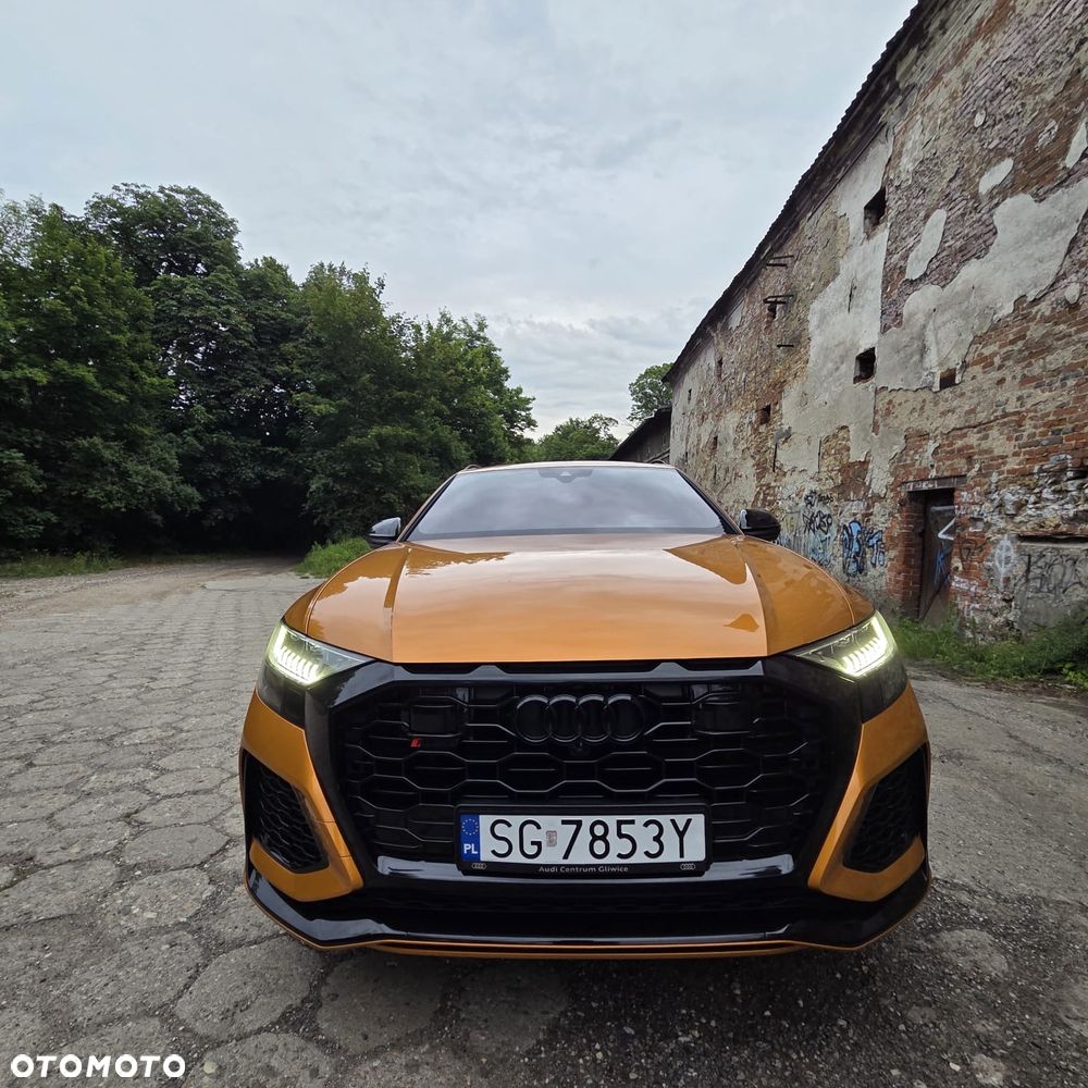 Audi RS Q8 - 8