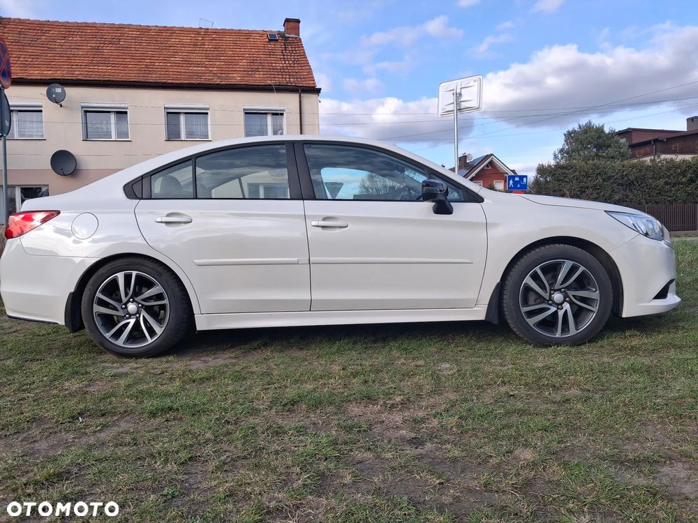 Subaru Legacy 2.5i Sport - 4