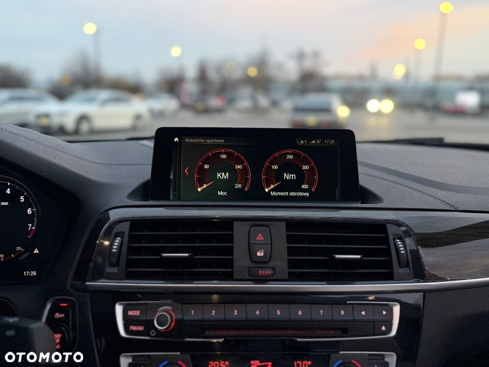 BMW Seria 2 230i Coupe Luxury Line - 23