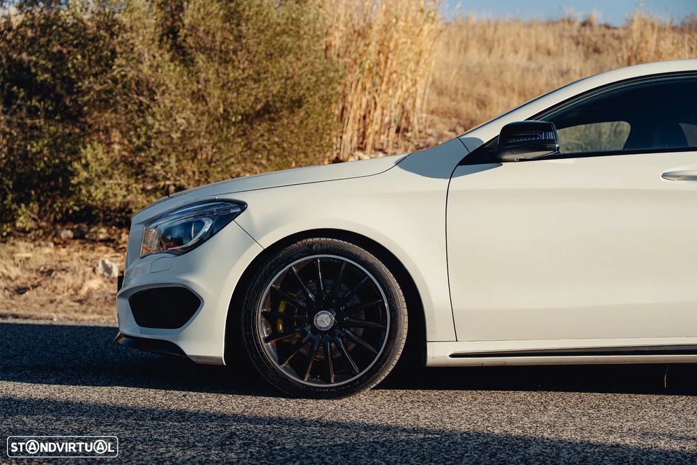 Mercedes-Benz CLA 220 - 9