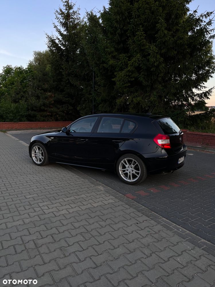 BMW Seria 1 116i - 6