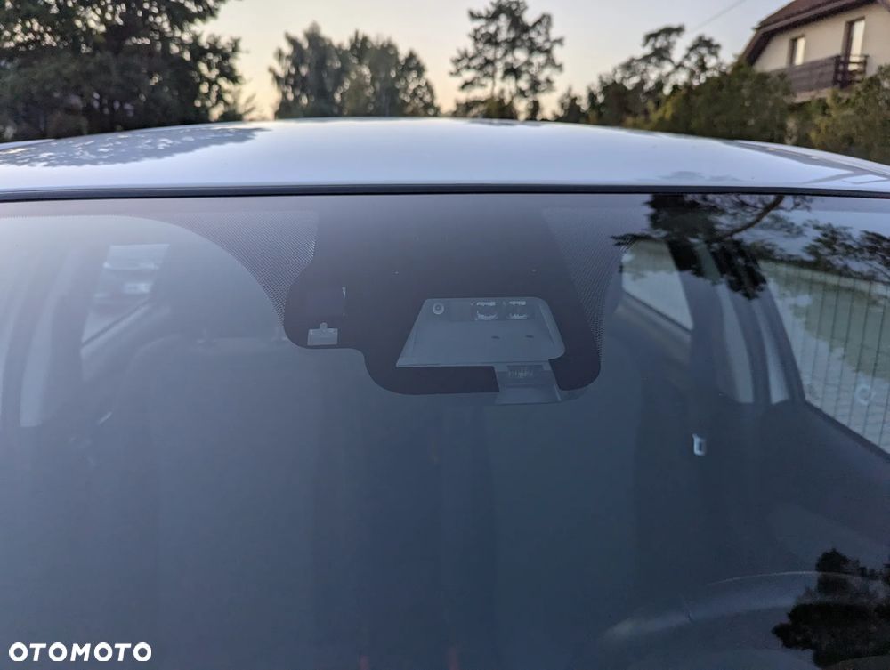 Toyota Yaris - 22