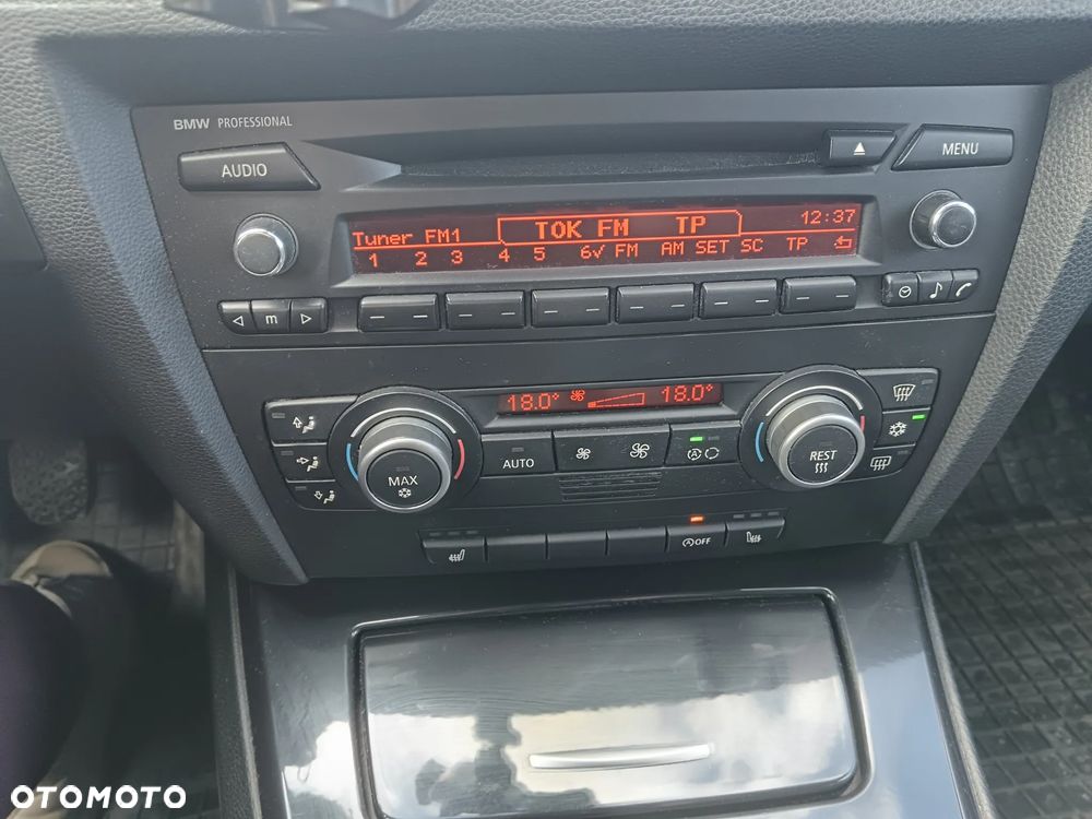 BMW Seria 3 318i Edition Exclusive - 11