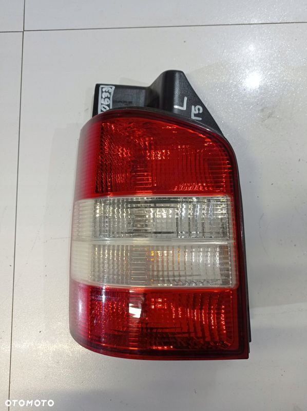 VW T5 LIFT LAMPA LEWY TYŁ EUROPA - 1